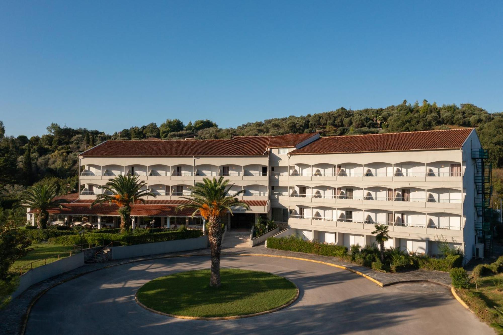 Nafsika Hotel - Adults Only Дассия Экстерьер фото